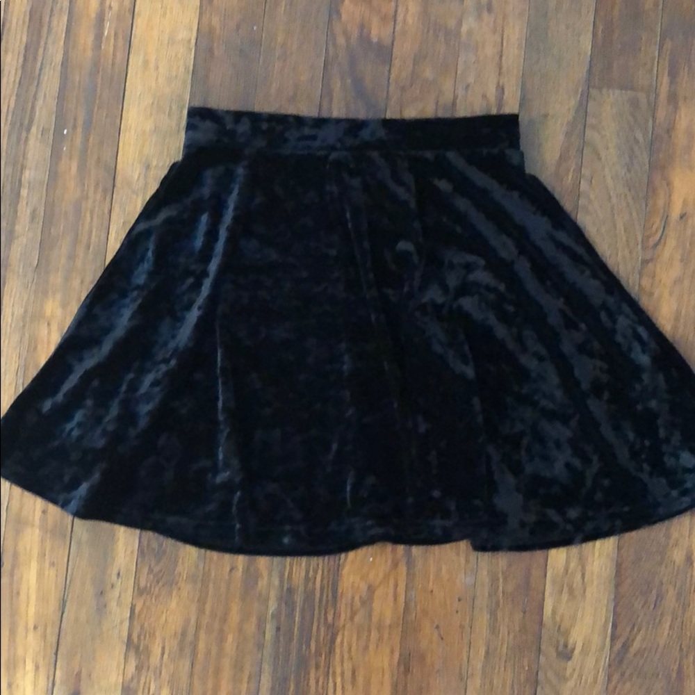 TOPSHOP Black Velvet skirt